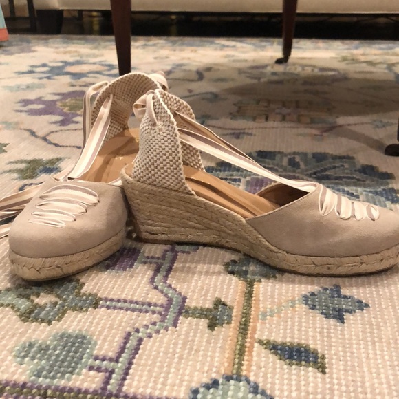 NWOT Espadrilles - Picture 2 of 5
